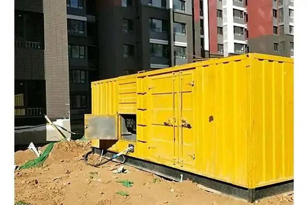 渝水发电机租赁中燃油压力过低会对发动机的哪些部件造成损坏？